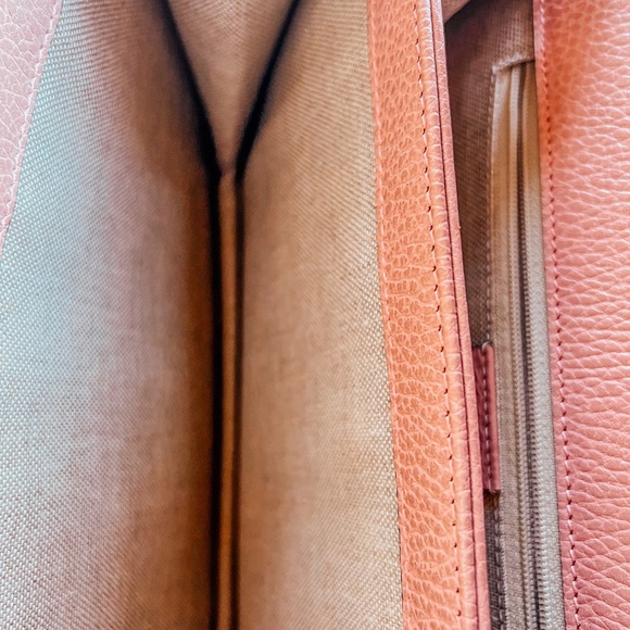 Gucci Interlocking Crossbody bag - Picture 9 of 10